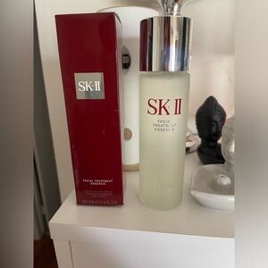 SK-II Facial Treatment 5.4 fl oz